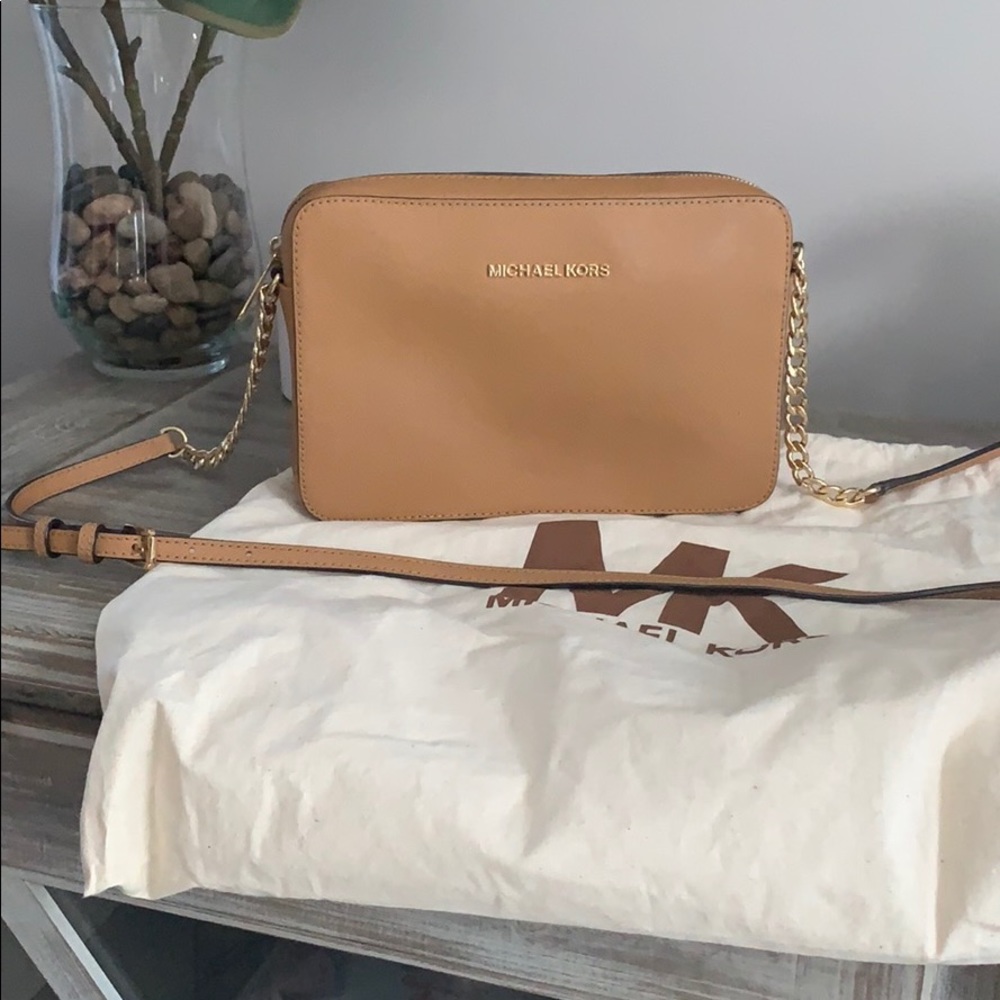 Michael Kors crossbody
